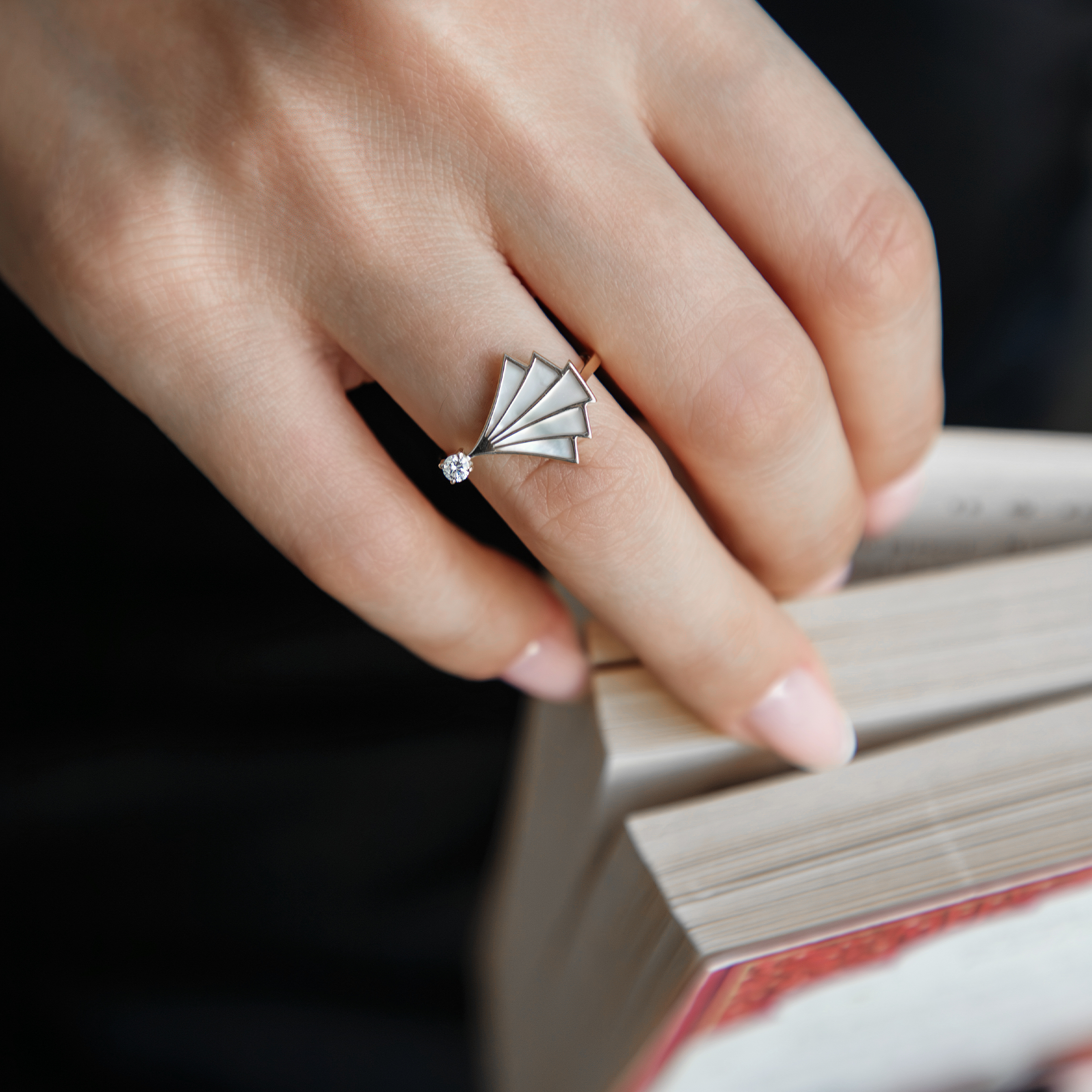 Finesse Ring